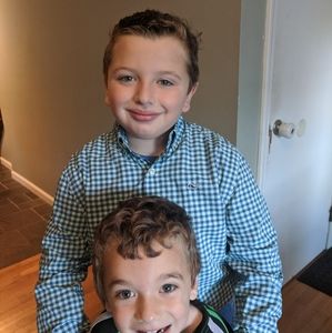 Meet your Posher, Carey